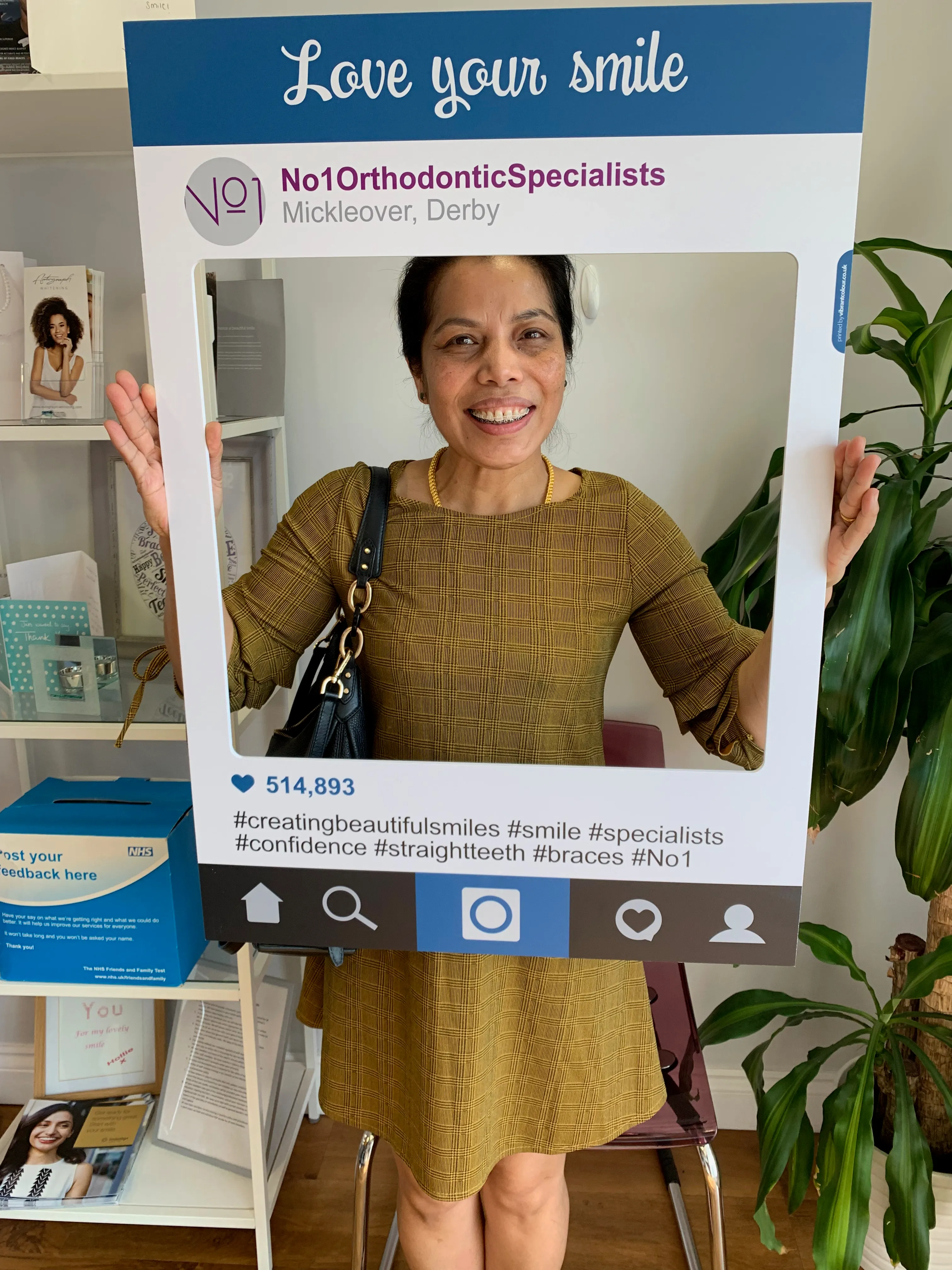 A patient smiling after orthodontic treatment at No1 (25 of 38)