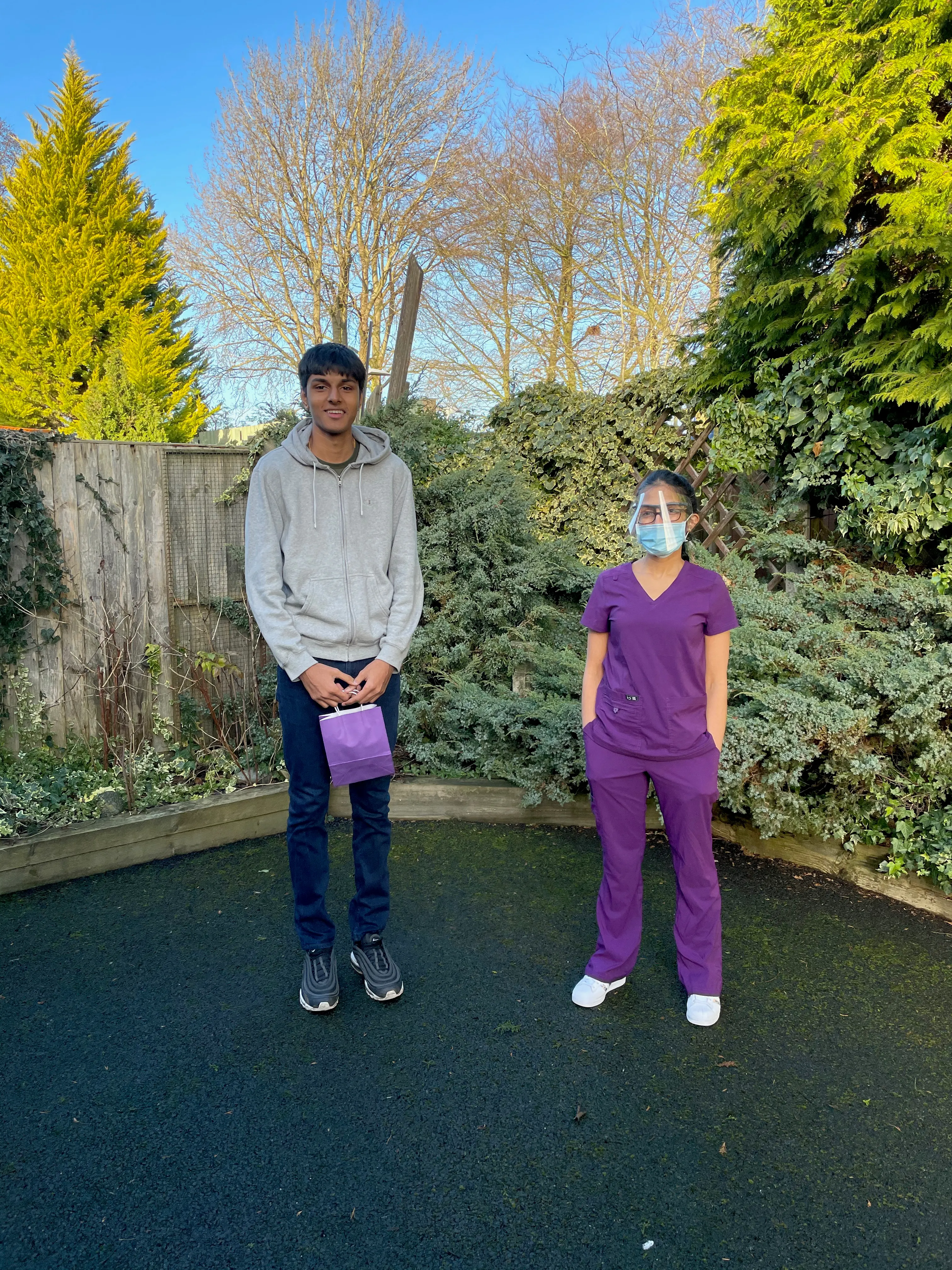 A patient smiling after orthodontic treatment at No1 (27 of 38)